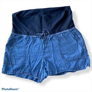 Old Navy Maternity Shorts| Chambray Denim | Sz M
